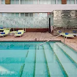 Vip Grand & Ξενοδοχείο 5*