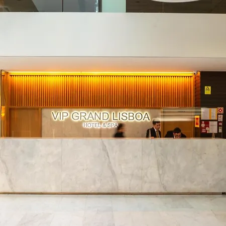 מלון Vip Grand & 5*