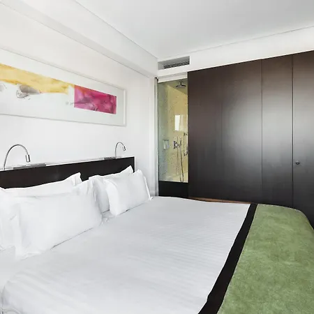 Vip Grand & Ξενοδοχείο 5*