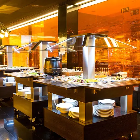 Vip Grand & Ξενοδοχείο