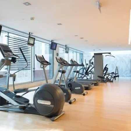 Vip Grand & Ξενοδοχείο