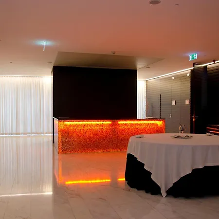 Szálloda Vip Grand &